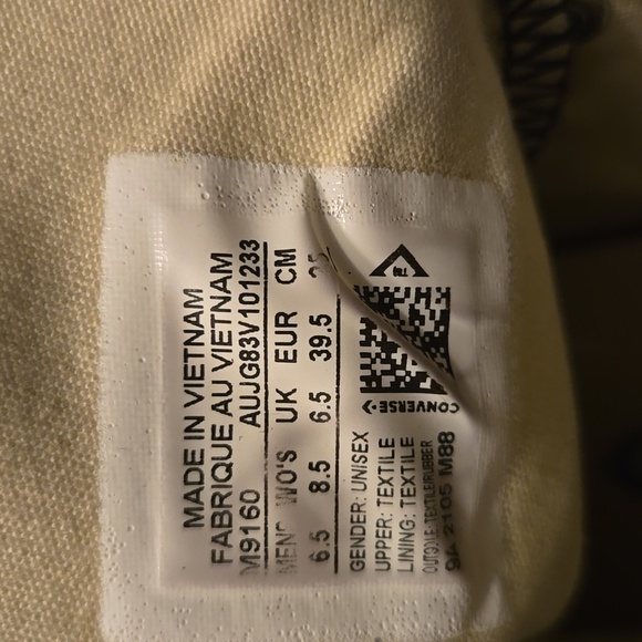 Converse Black High-Top Sneakers - Picture 13 of 13